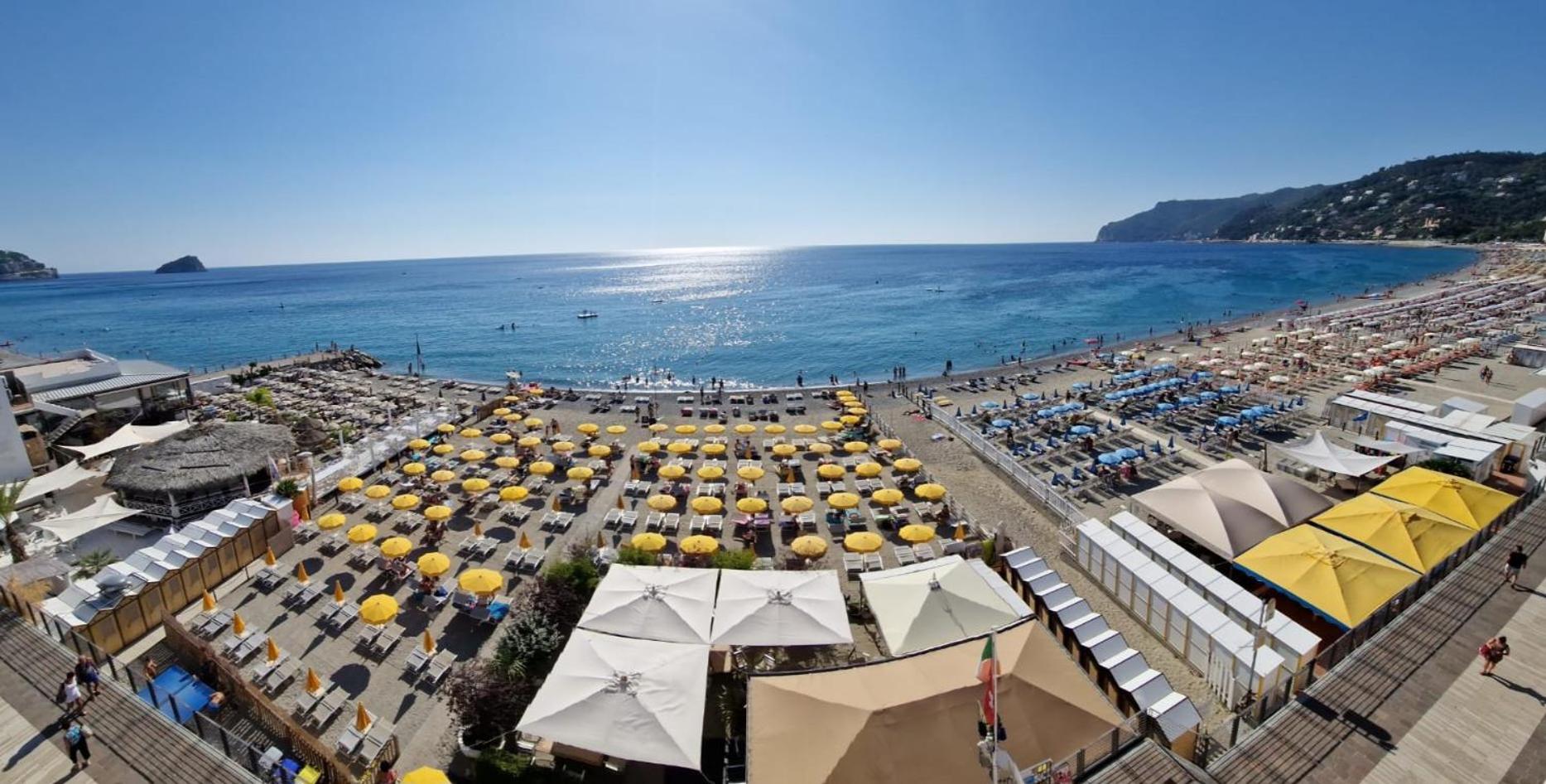 Hotel Miramare Spotorno Εξωτερικό φωτογραφία