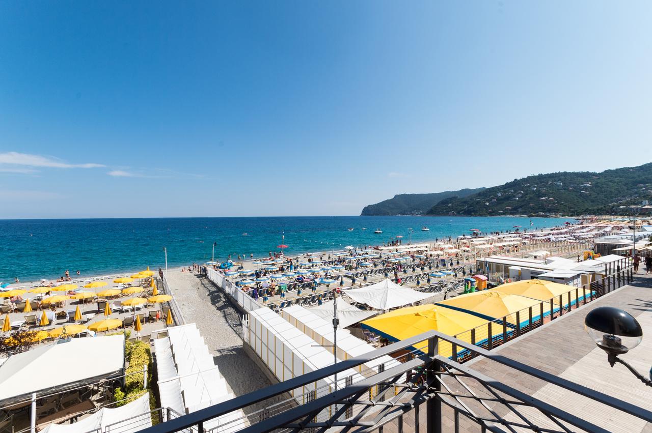 Hotel Miramare Spotorno Εξωτερικό φωτογραφία